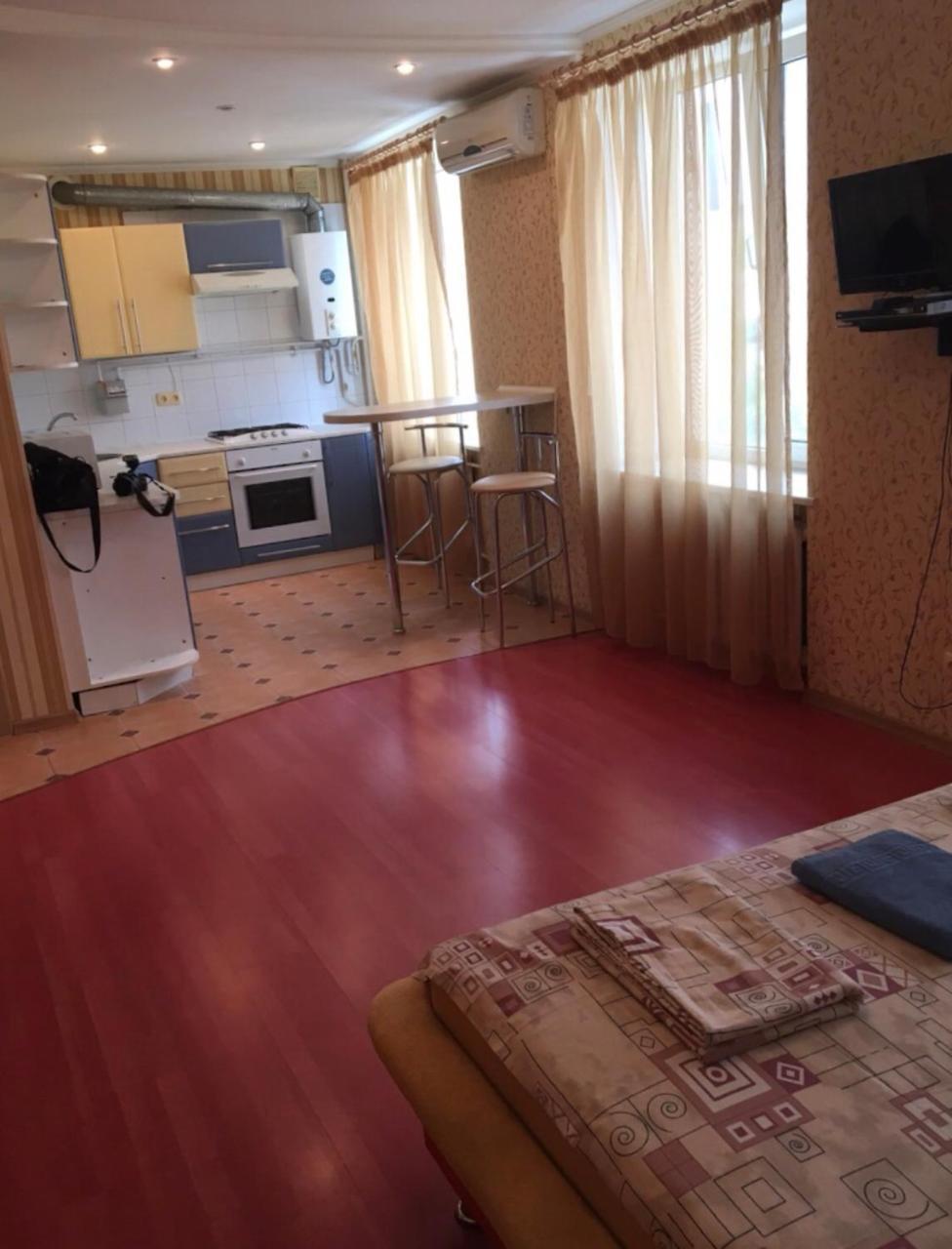 Red Apartment 2019 Very Centre เคอร์ซอน ภายนอก รูปภาพ