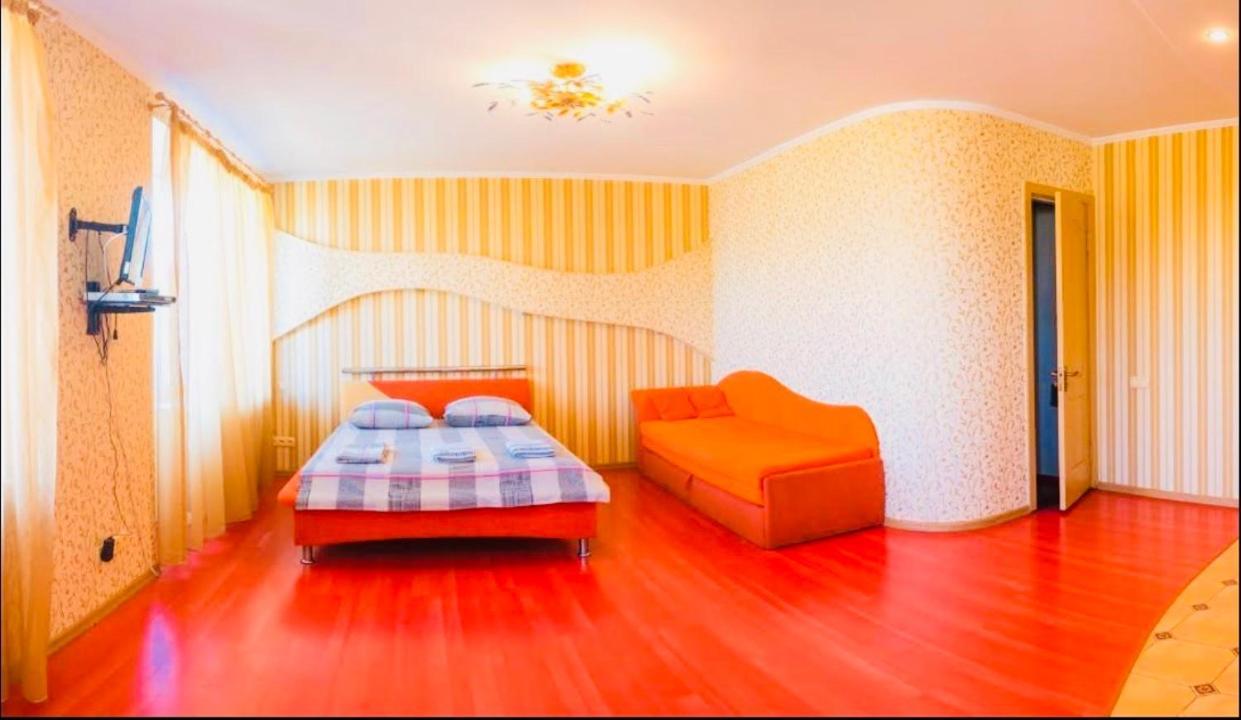 Red Apartment 2019 Very Centre เคอร์ซอน ภายนอก รูปภาพ